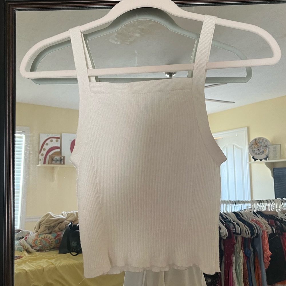 Knit white top
